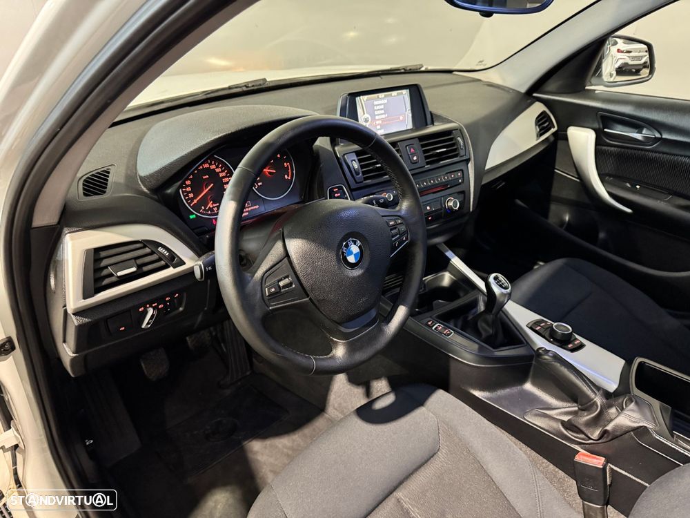 BMW 116 d EDynamics Line Sport - 52