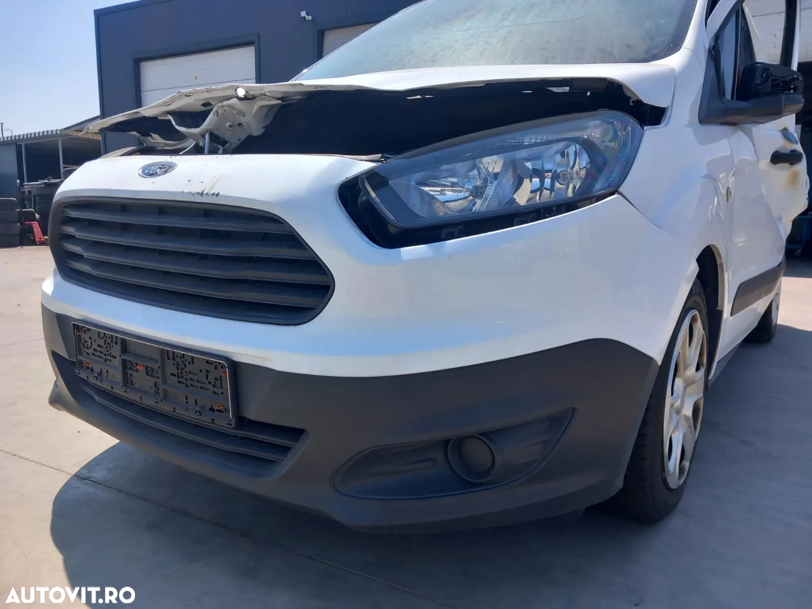 Dezmembrari / Dezmembrez Ford Transit Courier - 3