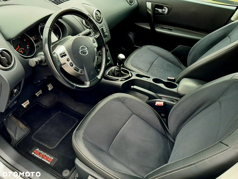 Nissan Qashqai 1.6 dCi DPF Start/Stop tekna - 21