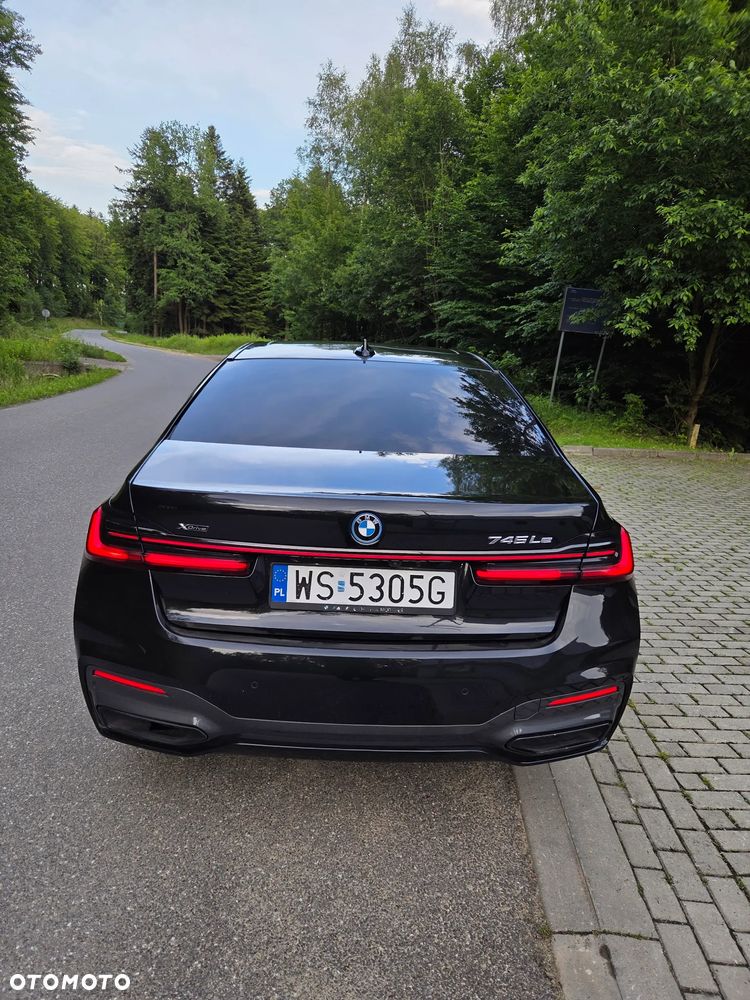 BMW Seria 7 - 13