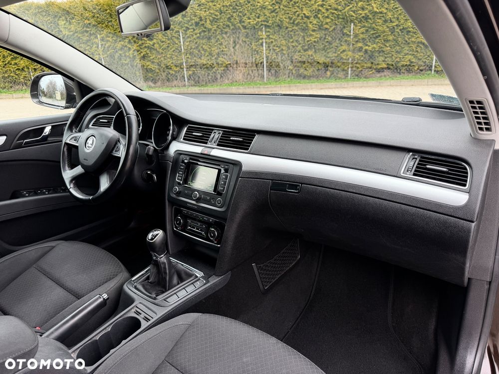 Skoda Superb 2.0 TDI Ambition - 7