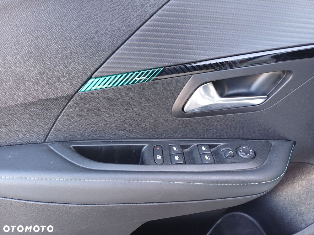 Peugeot 208 e-208 Allure Pack - 23