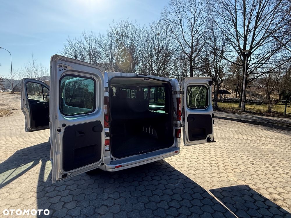 Opel Vivaro L2H1 2,9t Edition - 9