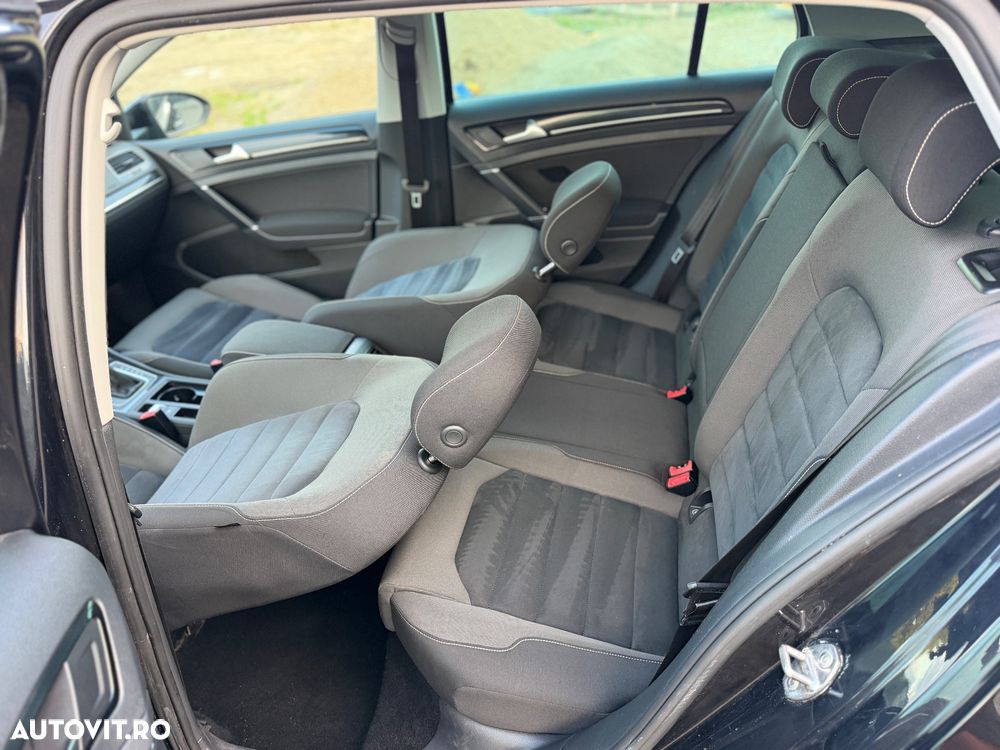 Volkswagen Golf 1.4 TSI BlueMotion Technology DSG Highline - 13