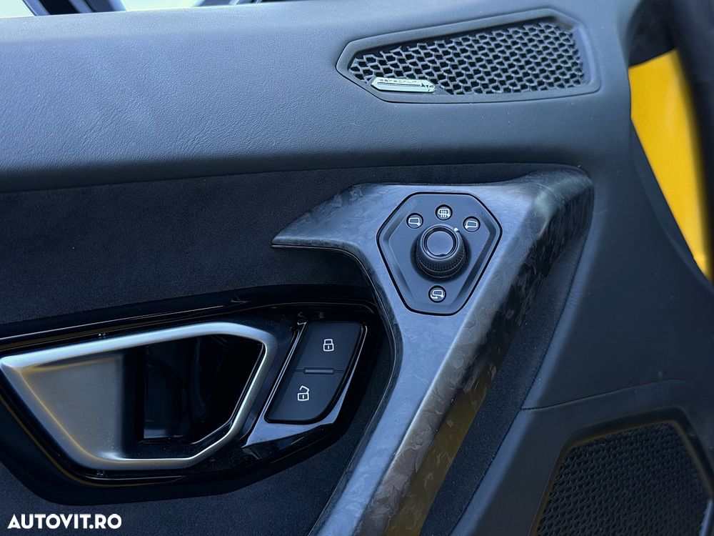 Lamborghini Huracan - 22