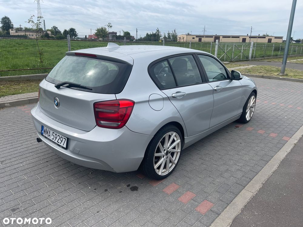 BMW Seria 1 118d - 6