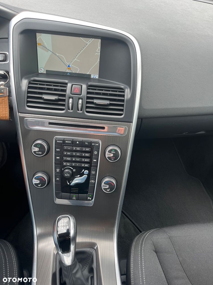 Volvo XC 60 D3 Kinetic - 21