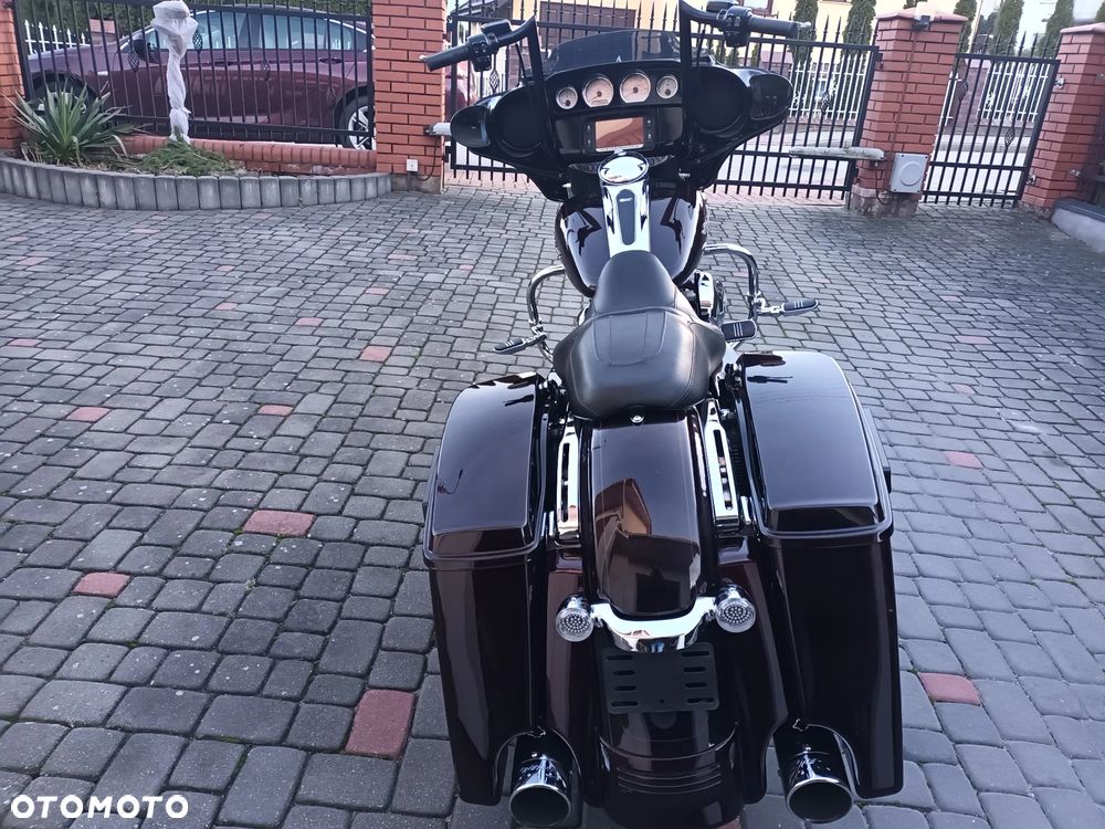 Harley-Davidson Touring Street Glide - 8