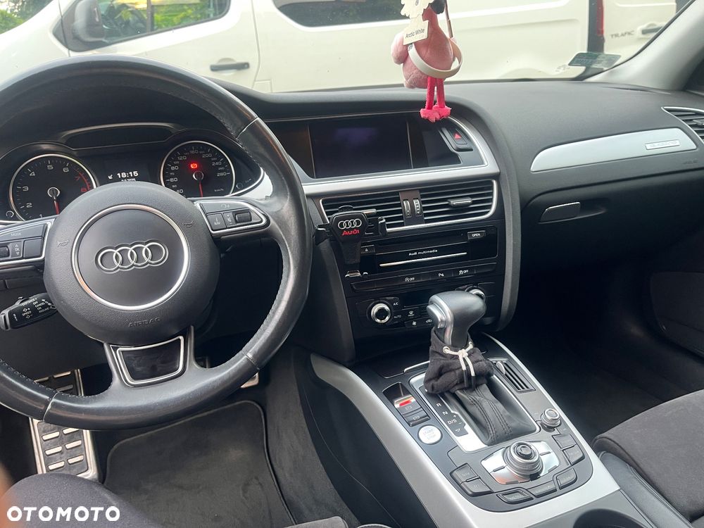 Audi A4 - 8