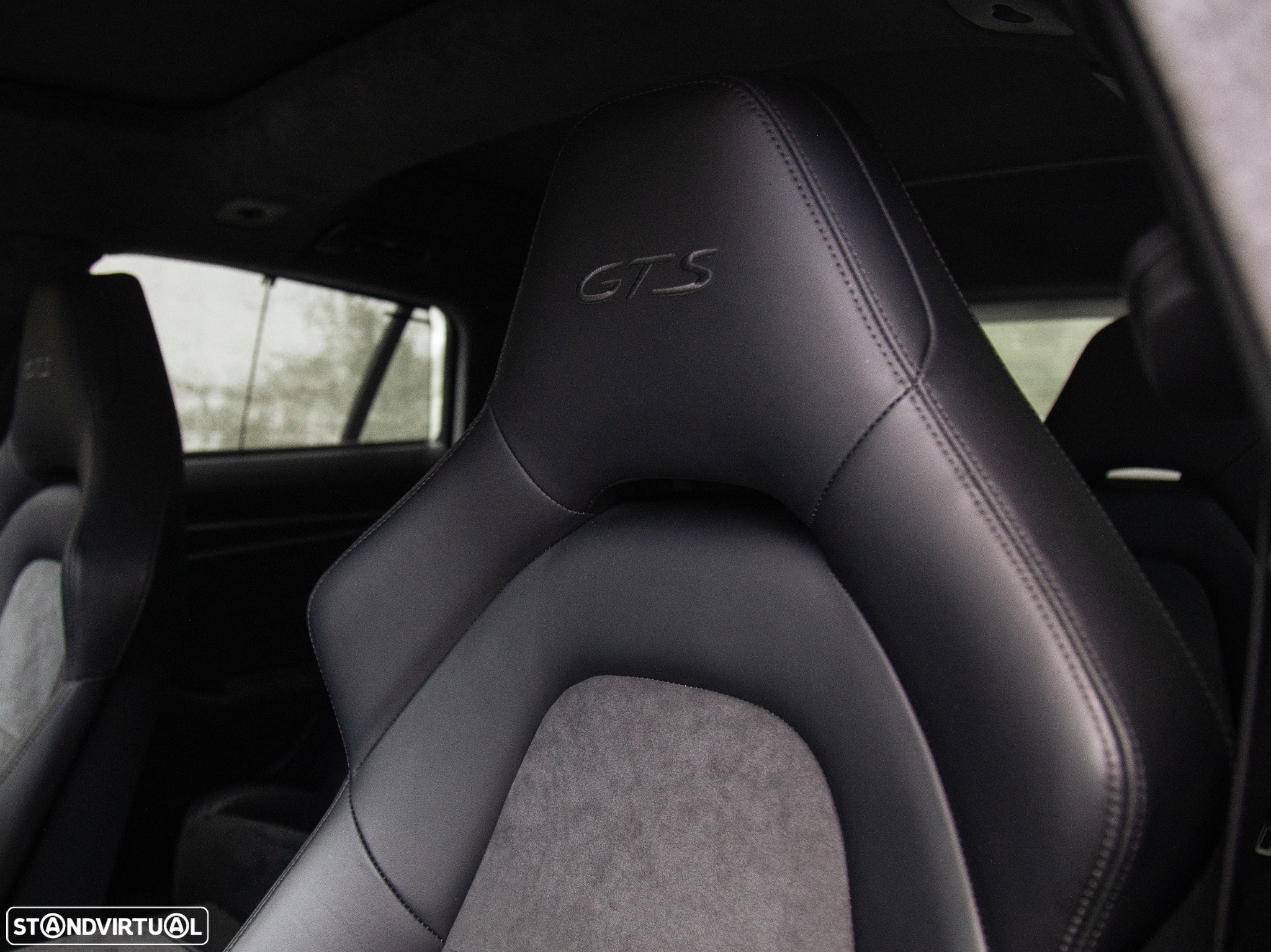 Porsche Panamera Sport Turismo GTS - 20