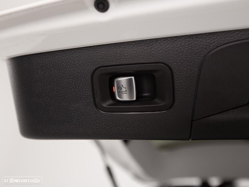 Mercedes-Benz GLC 300 de 4Matic - 17