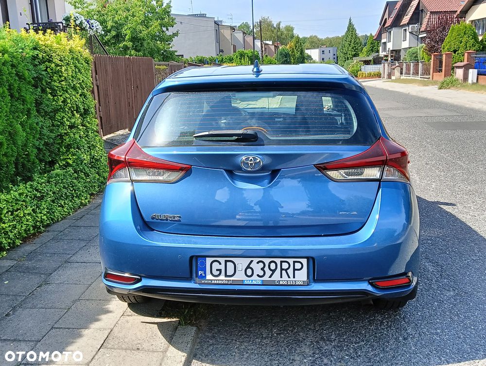 Toyota Auris 1.33 VVT-i Active - 4