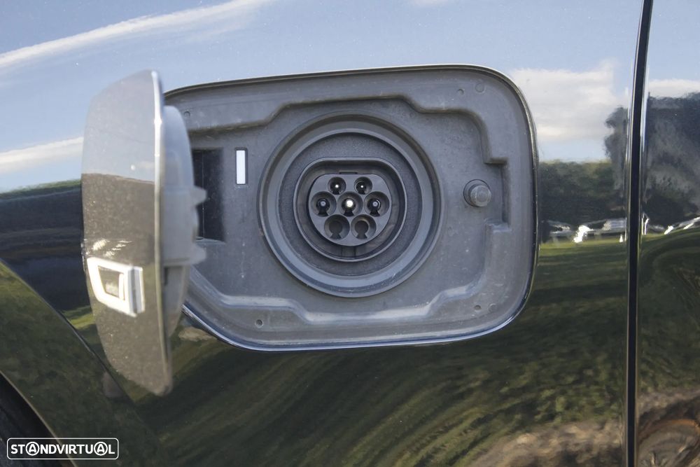 BMW 330 e Touring xDrive Aut. M Sport - 10