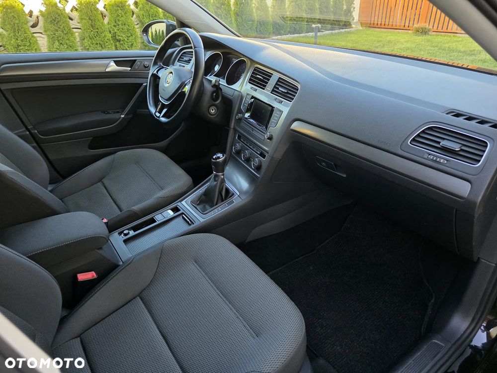 Volkswagen Golf 1.4 TSI BMT Comfortline - 8