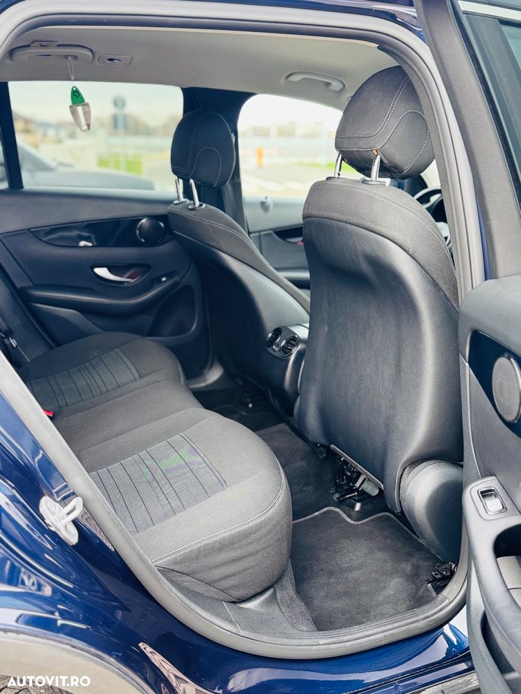 Mercedes-Benz GLC 250 d 4Matic 9G-TRONIC - 13