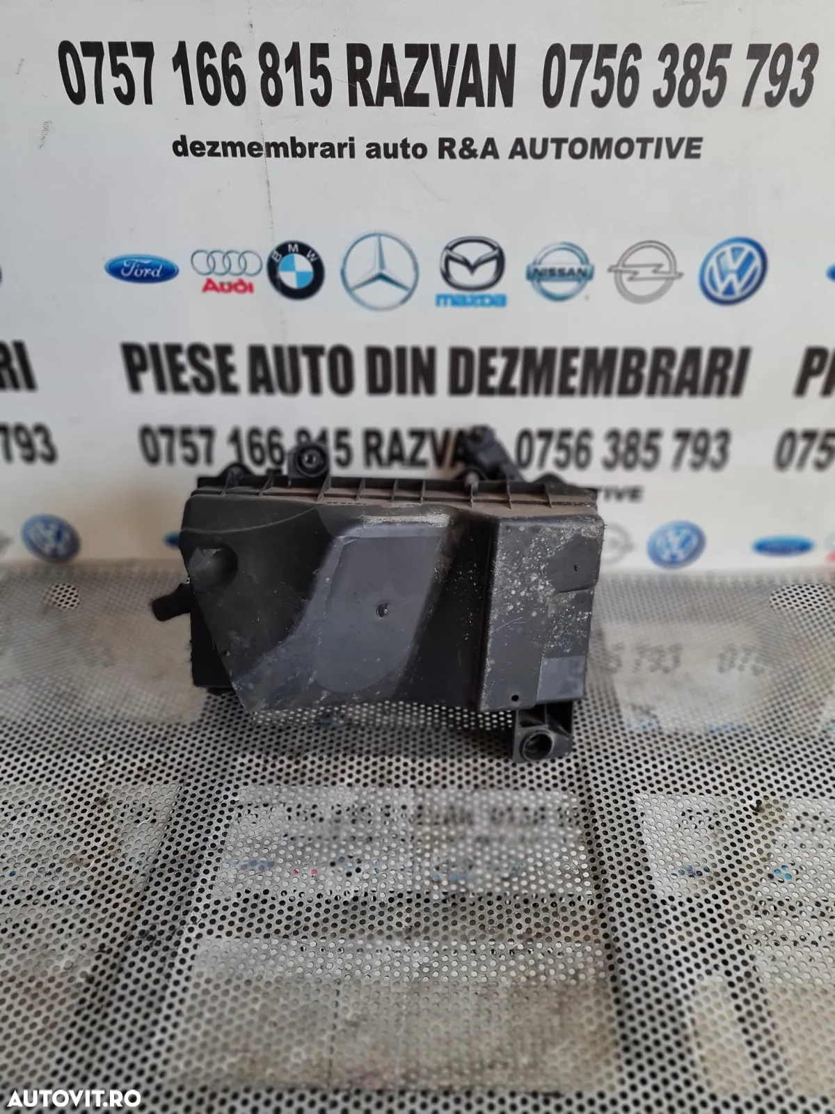 Carcasa Filtru Aer Vw Bora Golf 4 2.0 Benzina  - Dezmembrari Arad - 2