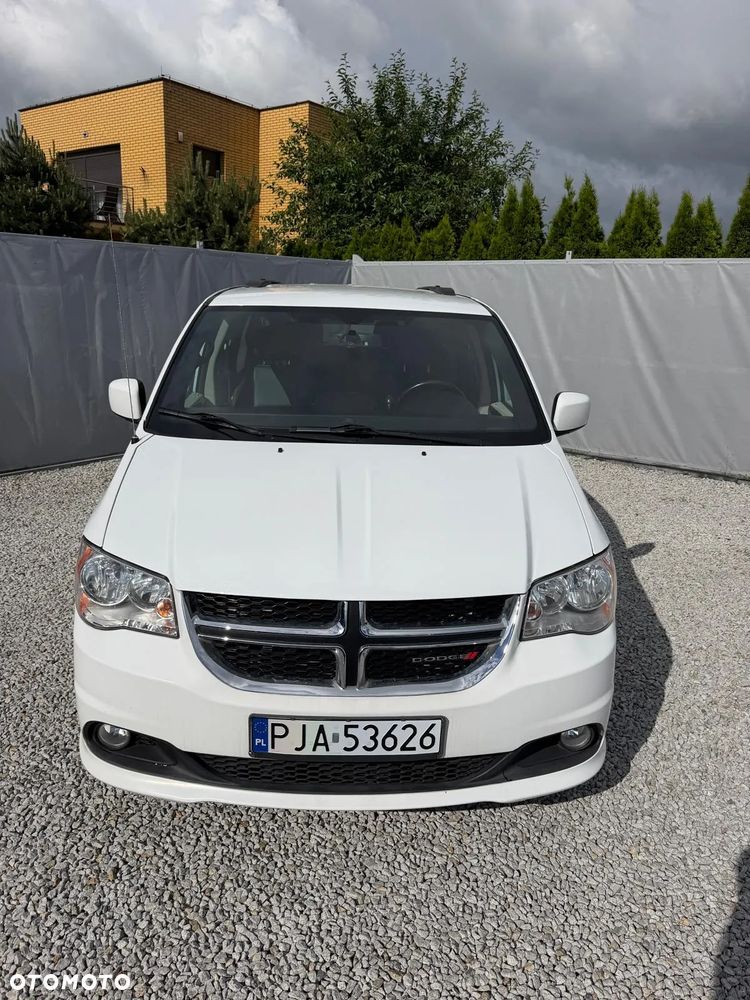 Dodge Caravan - 2