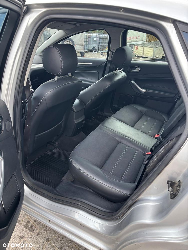 Ford Mondeo 2.0 TDCi Titanium S - 12