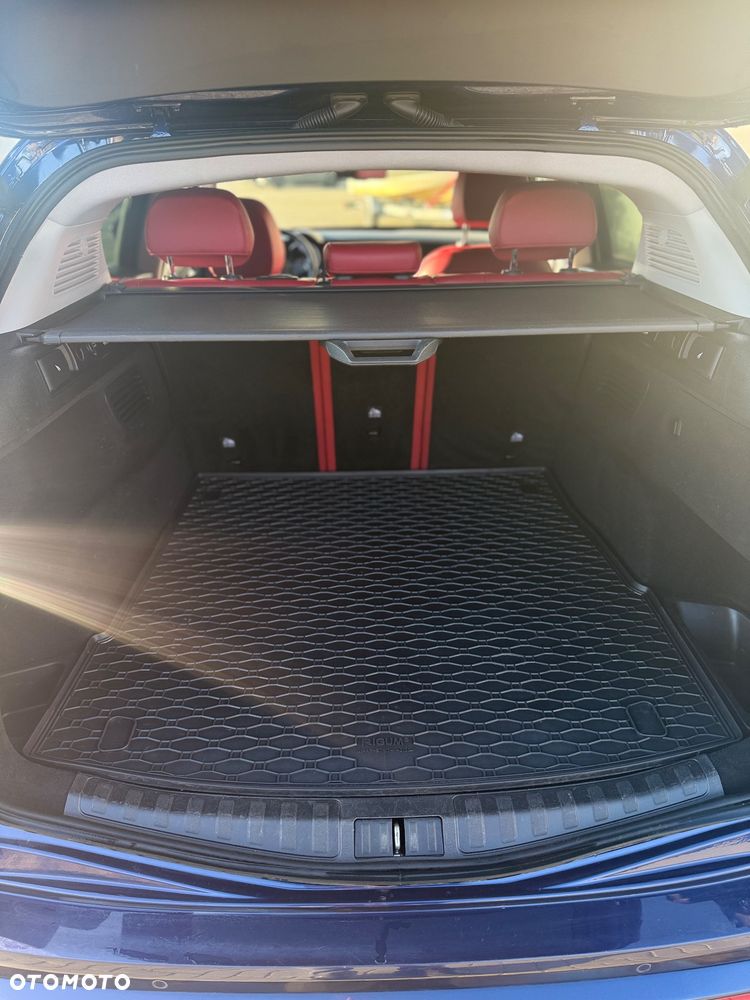 Alfa Romeo Stelvio - 9