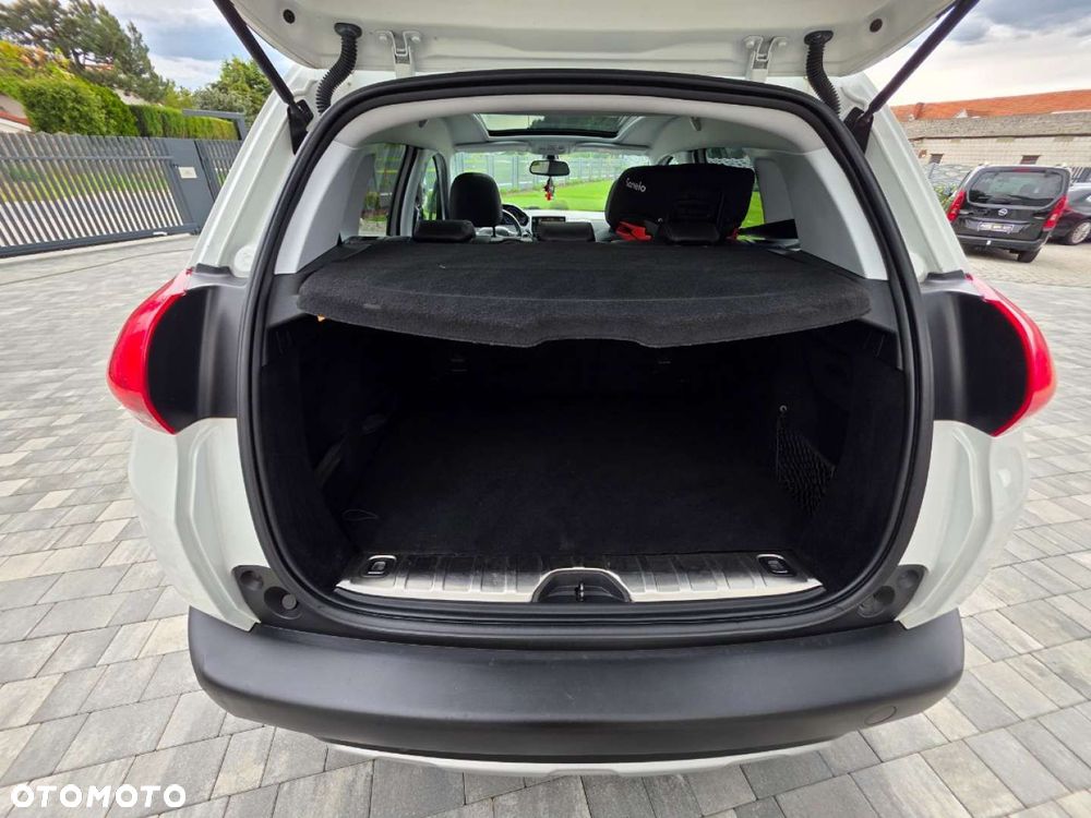 Peugeot 2008 - 25