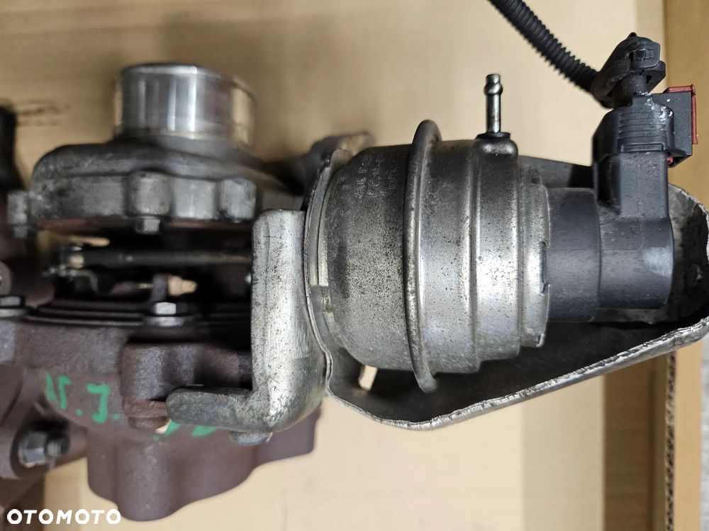 Opel Astra J 4 Zafita 1.7 CDTI turbo turbosprężarka GTC1446VZ 55567731 - 4