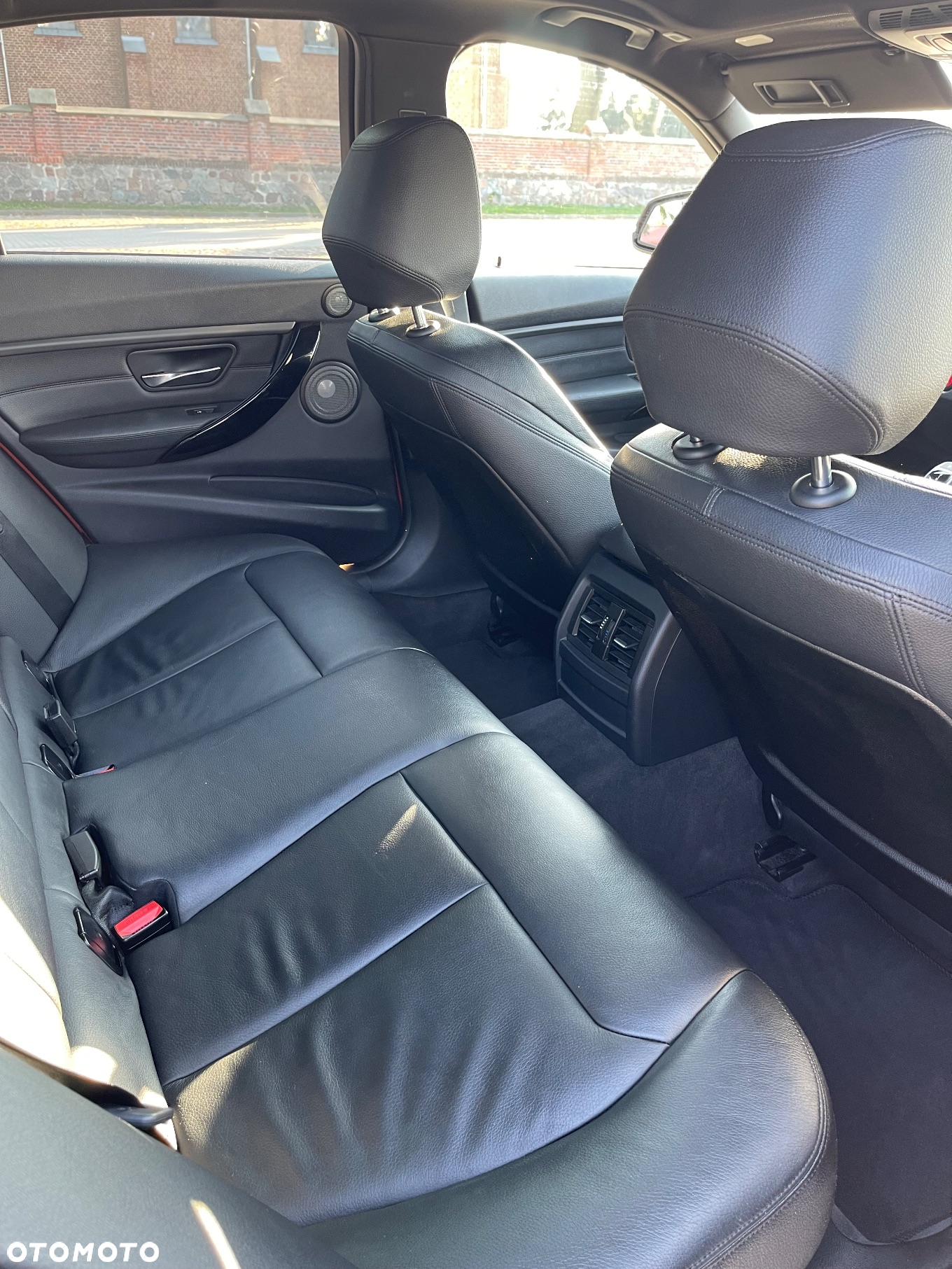 BMW Seria 3 335i xDrive Sport Line - 17