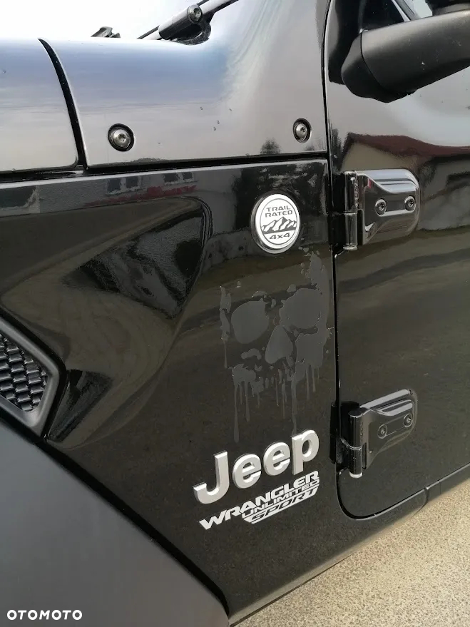 Jeep Wrangler - 6