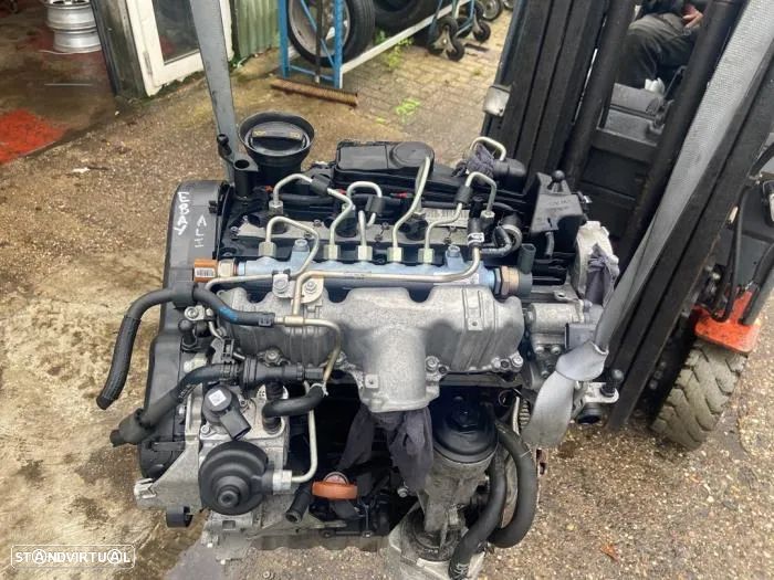 Motor CBA VOLKSWAGEN 2.0L 140 CV - 1