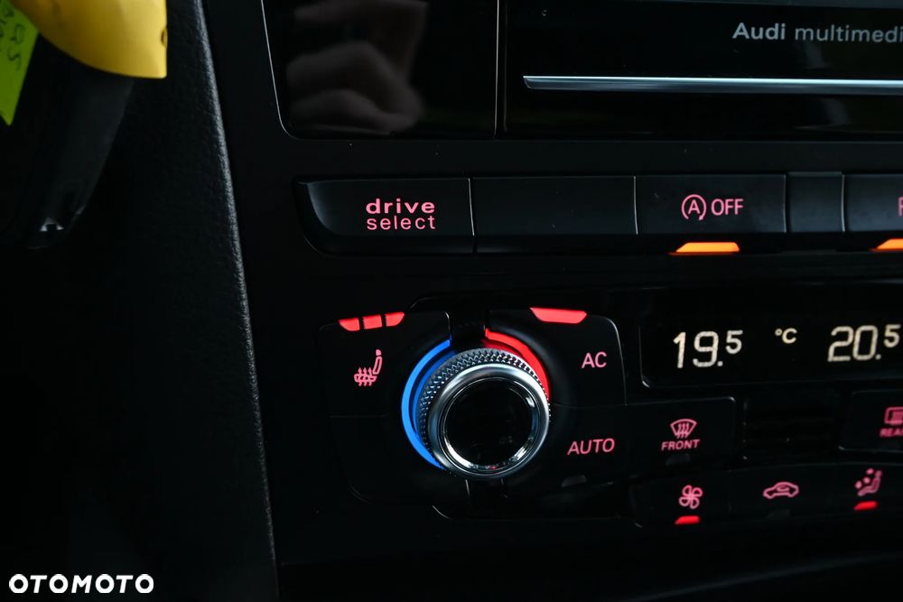 Audi Q5 2.0 TDI Quattro (clean diesel) S tronic - 40