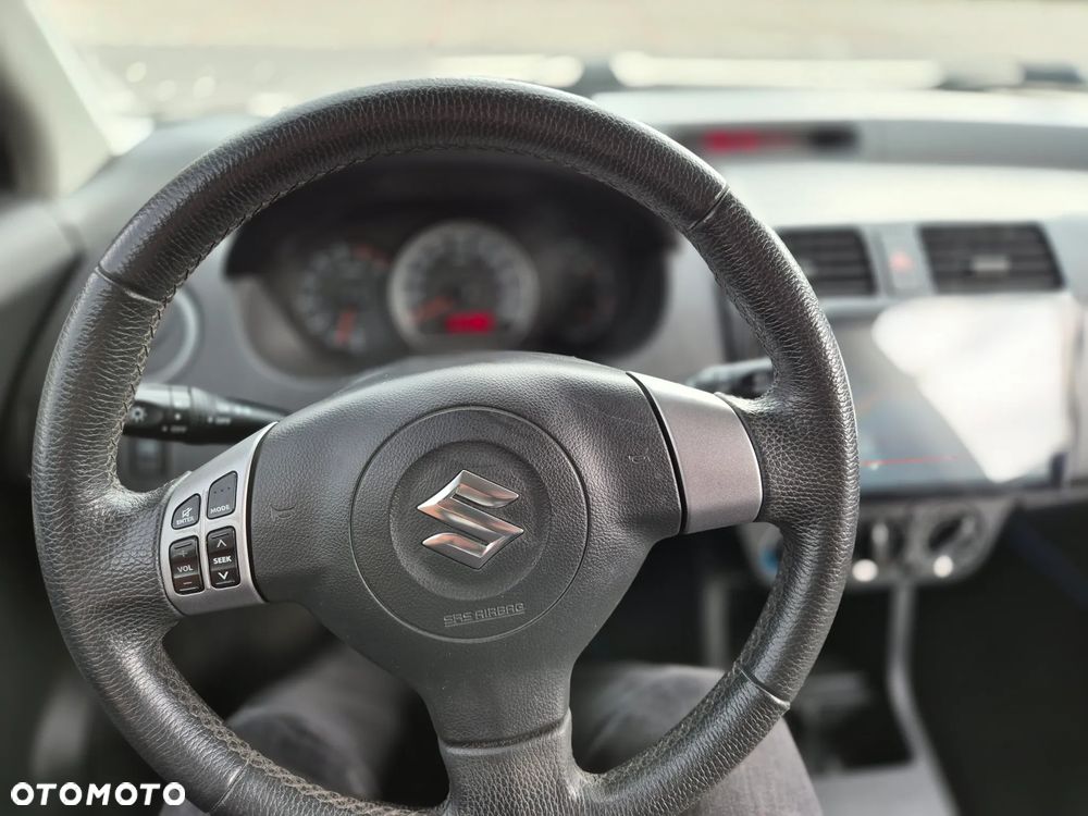 Suzuki Swift 1.5 Comfort+ - 14