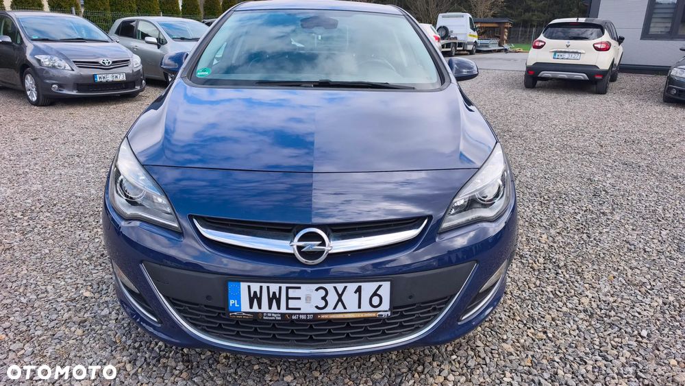 Opel Astra 1.6 Design Edition - 6