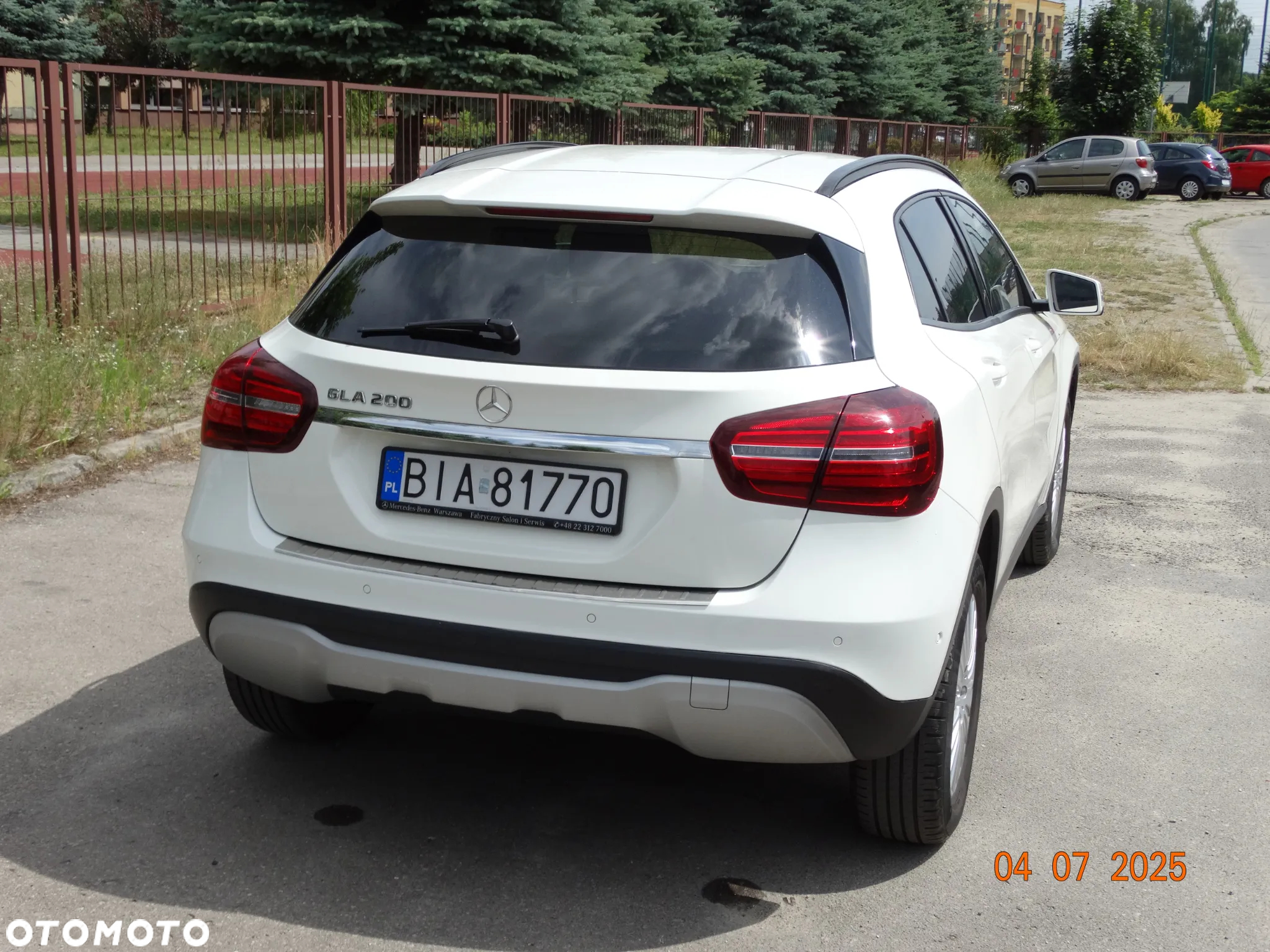 Mercedes-Benz GLA 200 7G-DCT - 7