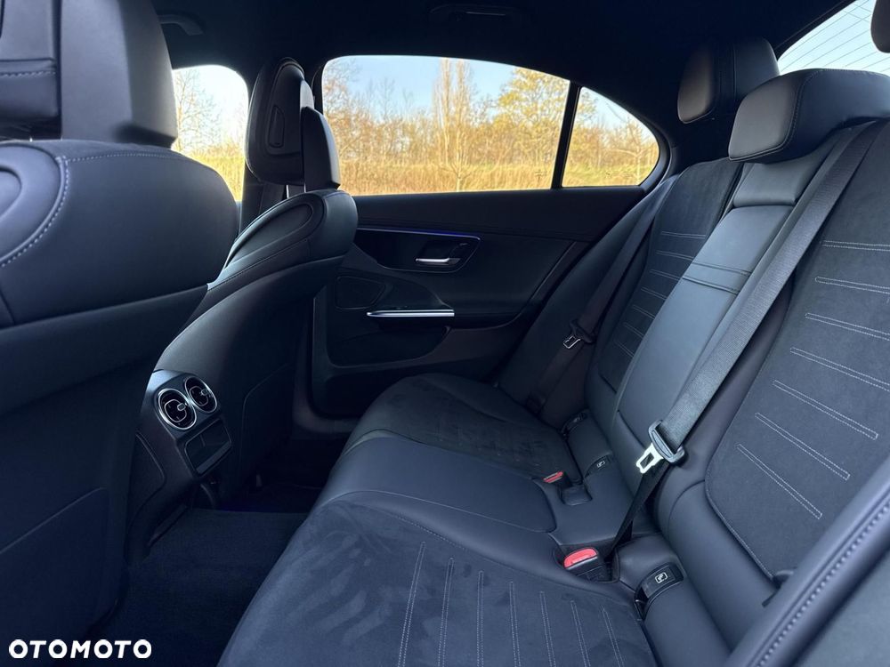 Mercedes-Benz Klasa C - 8