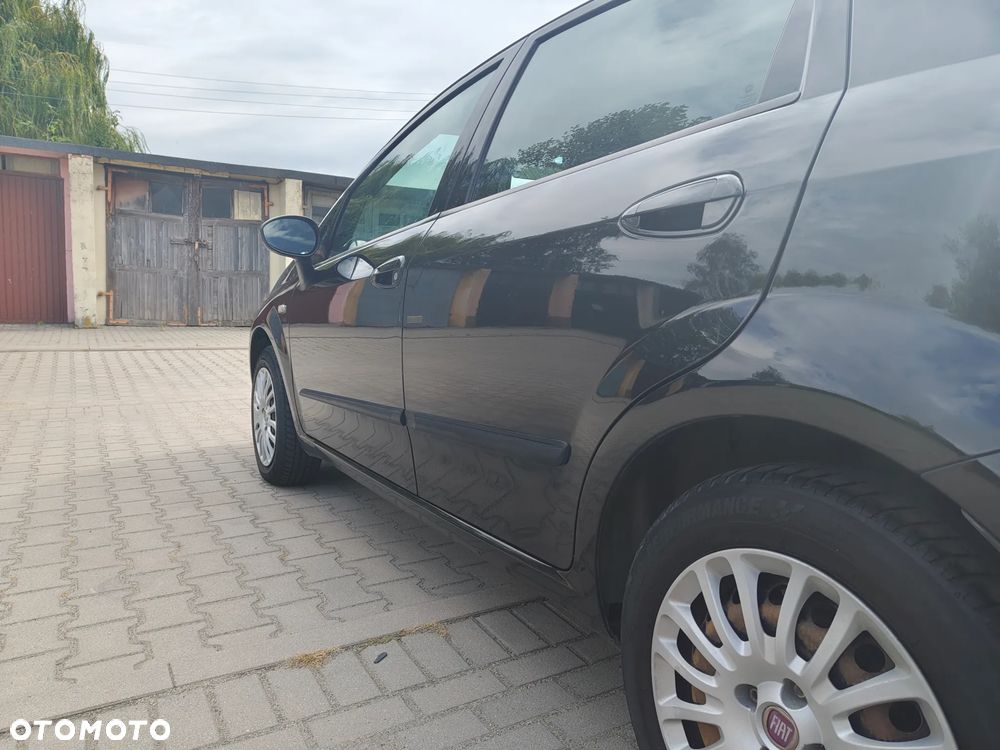 Fiat Punto 1.4 Easy S&S - 24