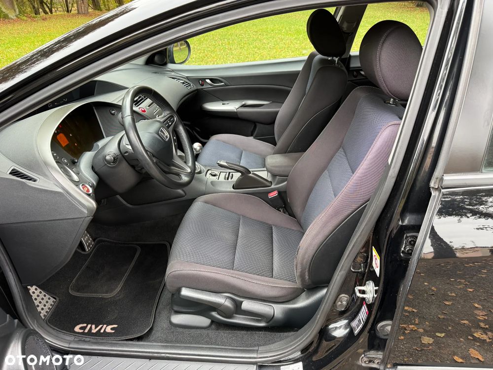 Honda Civic 1.4 i-VTEC Sport - 13