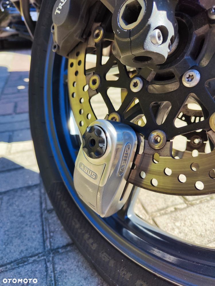 Triumph Tiger - 9