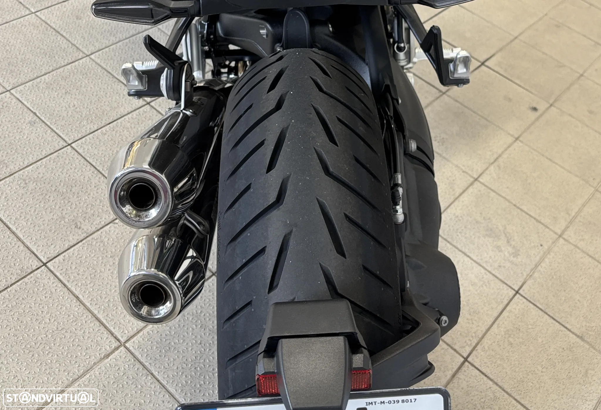 BMW R 12 - 7