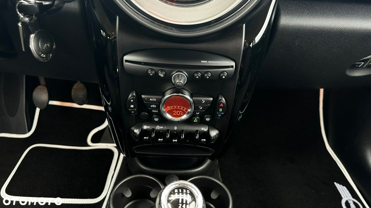 MINI Countryman One D - 14