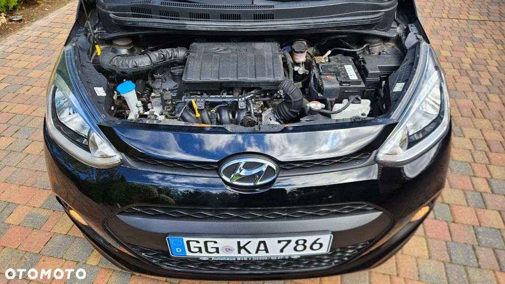Hyundai i10 1.2 Black Line - 24