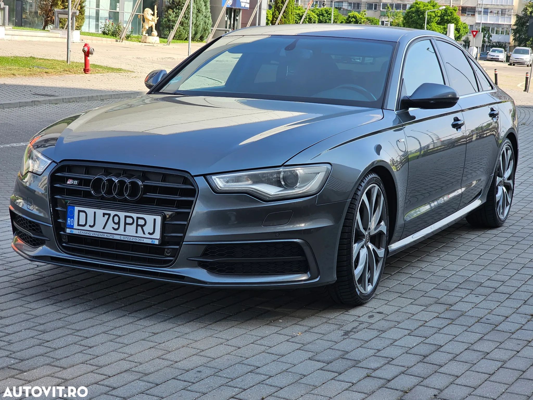 Audi A6 - 1