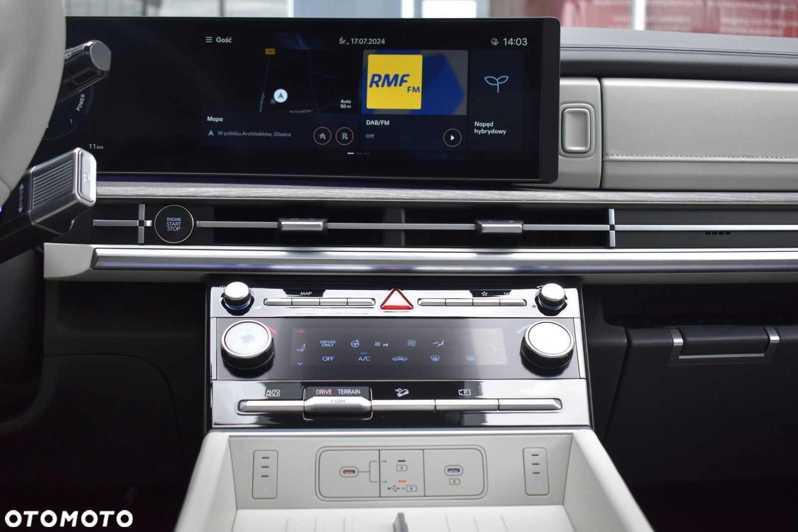 Hyundai Santa Fe - 13