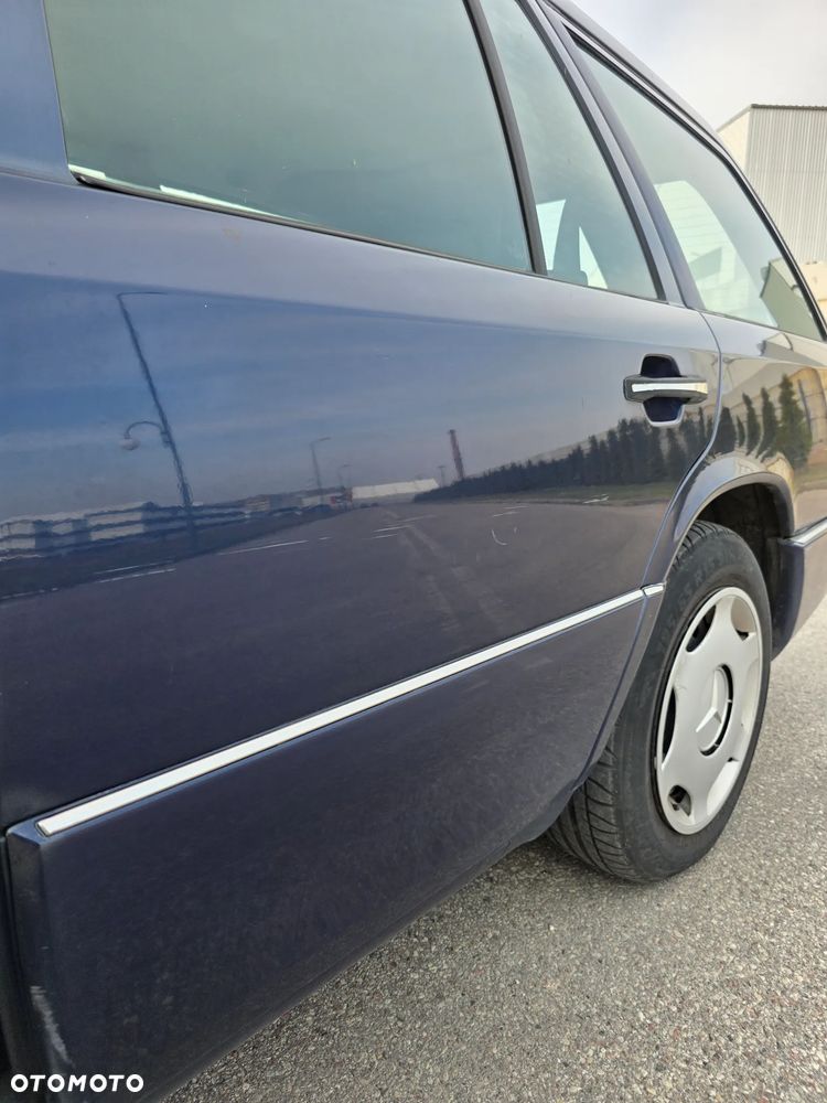 Mercedes-Benz W124 (1984-1993) - 20