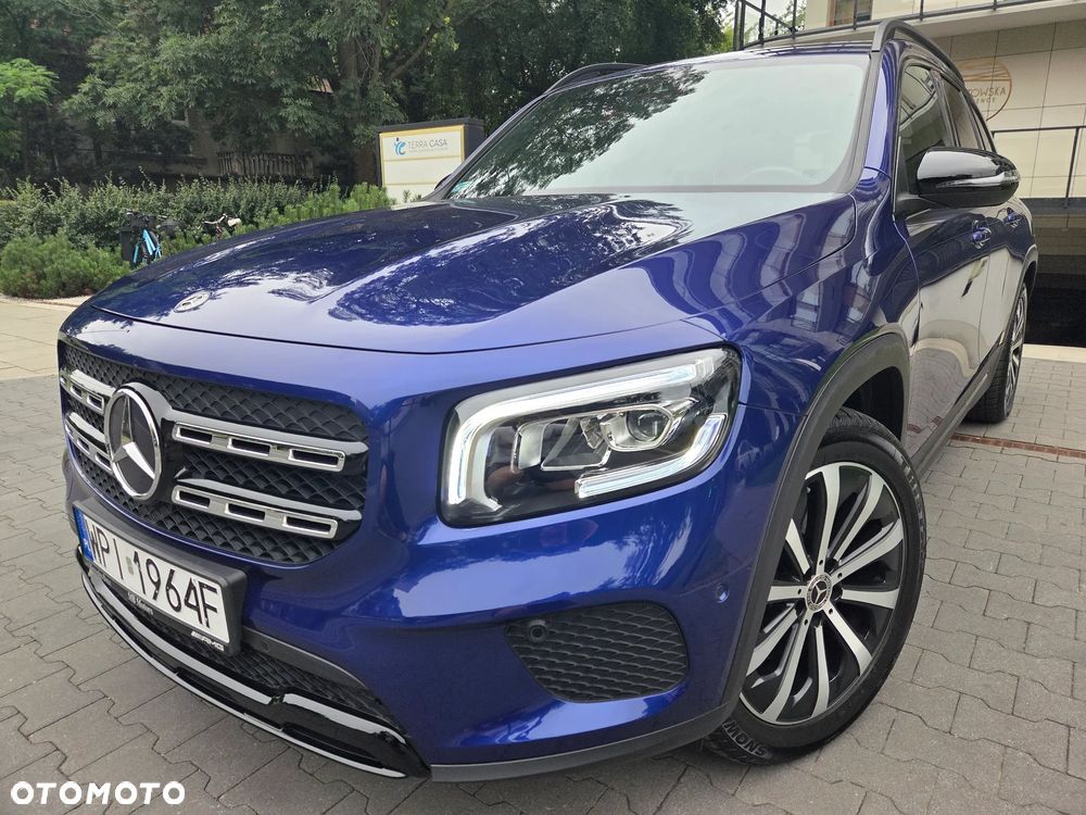 Mercedes-Benz GLB 250 4-Matic 8G-DCT - 2