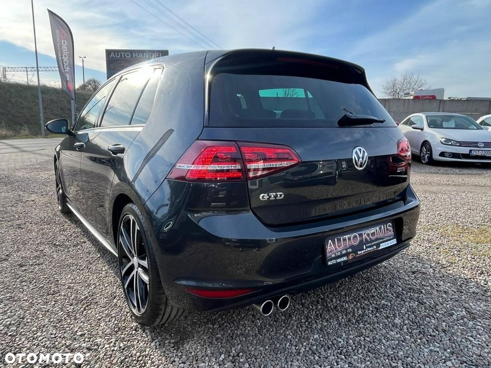 Volkswagen Golf 2.0 TDI BMT GTD - 6