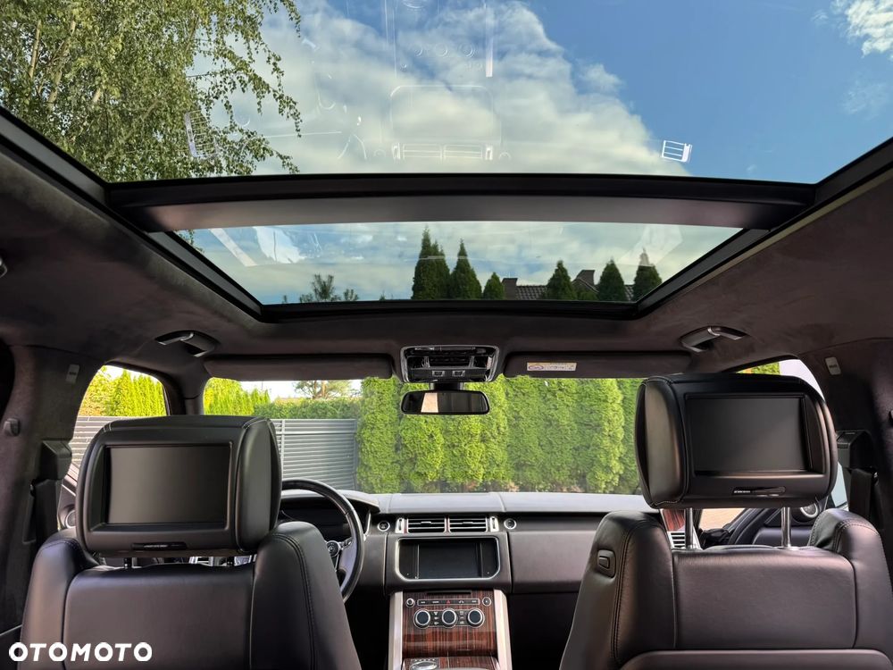 Land Rover Range Rover D300 Autobiography - 16