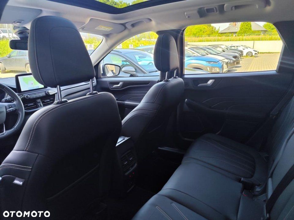 Ford Kuga - 11