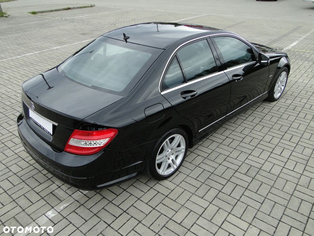 Mercedes-Benz Klasa C 200 7G-TRONIC Avantgarde Edition - 13