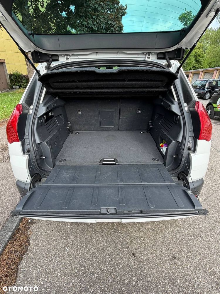 Peugeot 3008 1.6 Allure - 16
