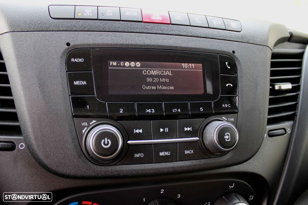 Iveco Daily 2.3 35S16 4100 CD - 28