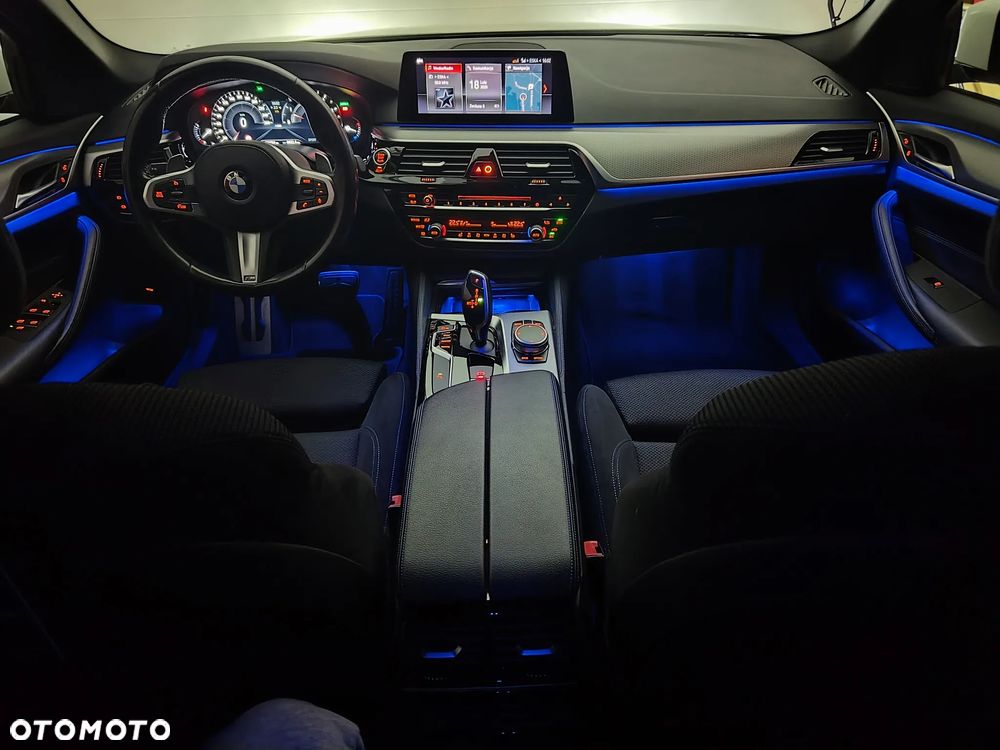 BMW Seria 5 - 18
